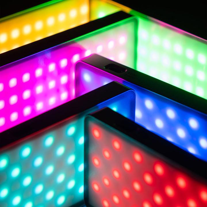 Produktbild Viltrox Retro 08X RGB Pocket LED Light (Videoleuchte)