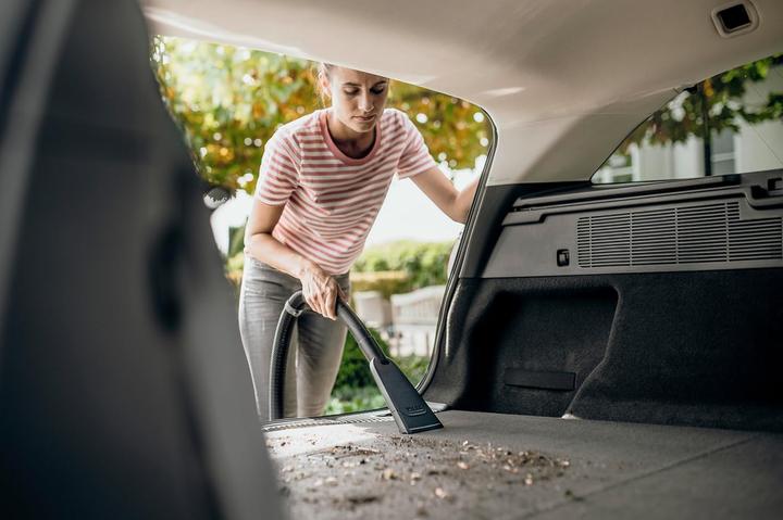Image du produit Kärcher Nass-/Trockensauger WD 6 P S mit Car- und Pet-Kit (Aspirateur eau et poussière)