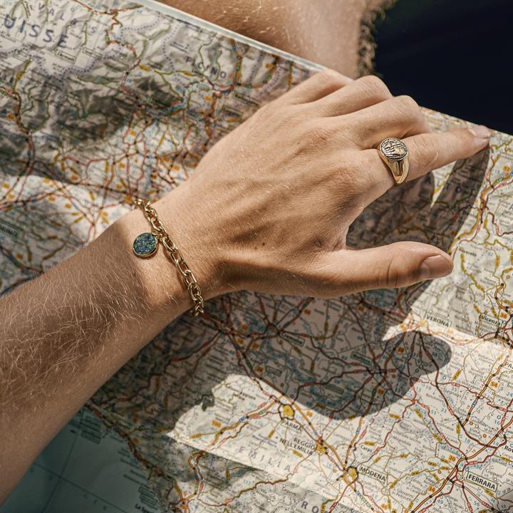 Actual product image Arkai Atlas (0.70 cm, Stone, Metal)