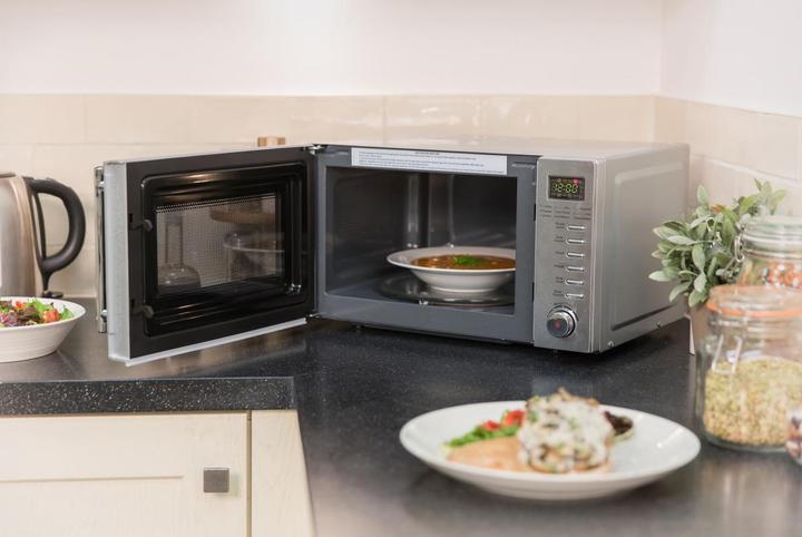 Produktbild Russell Hobbs RHM2031 – 20-Liter-Digitale Mikrowelle mit Grill, Edelstahl (CH-Stecker, 20 l)