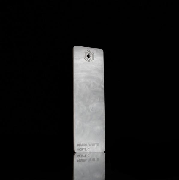 Actual product image flux Acrylic glass panel - Beamo - Pearl White (30 cm, 21 cm)