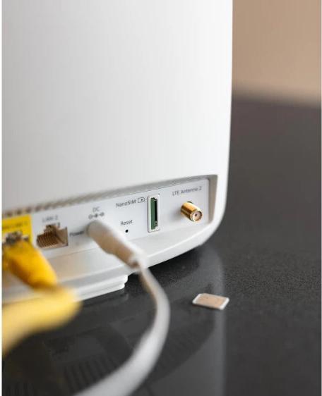 Produktbild Netgear Orbi 4G LTE WiFi