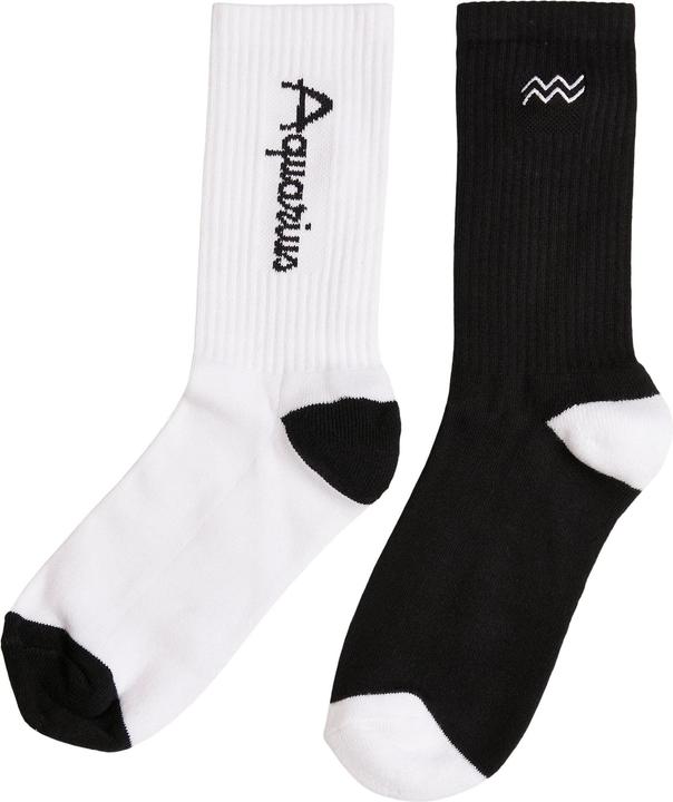 Black, White Aquarius