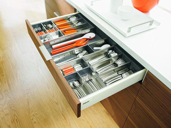 Actual product image Blum Cutlery tray ORGA-LINE 900