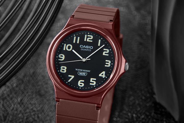 Actual product image Casio MQ-24UC-4BDF Clock + BOX