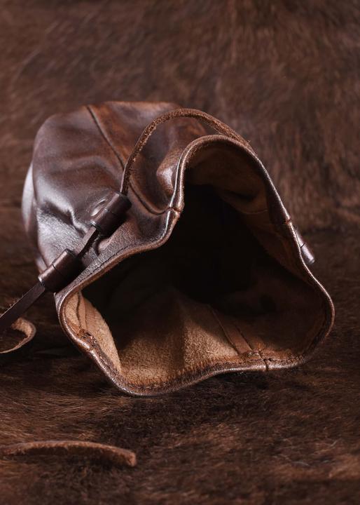 Actual product image Battle Merchant Large leather bag brown