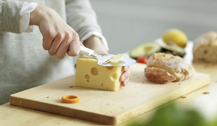 Image du produit Fiskars Tranchoir à fromage à pâte dure