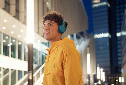 Actual product image Philips Wireless On-Ear Headphones TAH4205BL/00 (No noise cancelling, 29 h, Wireless)
