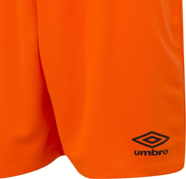 Actual product image Umbro Club Ii Shorts (146)