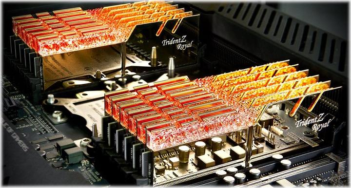 Produktbild G.Skill TridentZ Royal 64GB DDR4 3600-14, (8x8GB), F4-3600C14Q2-64GTRGB (8 x 8GB, 3600 MHz, DDR4-RAM, DIMM)