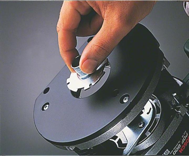 Produktbild Bosch Professional Zubehör Kopierhülse für Bosch-Oberfräsen, mit Schnellverschluss, 24 mm