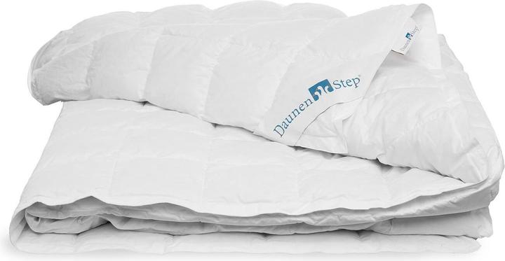 Actual product image DaunenStep Daunendecke Meran leicht, Füllung: 100% Gänsedaunen (240 g, 155 x 220 cm)