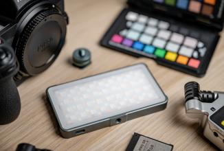 Produktbild Newell RGB-W Rangha Mini LED Lamp for Studio, Home, Outdoor Photos, Travel
