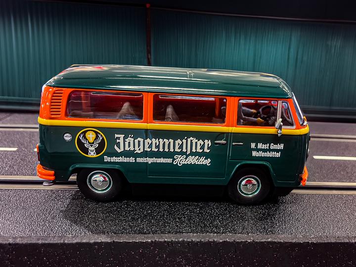 Produktbild Carrera VW Bus T2b