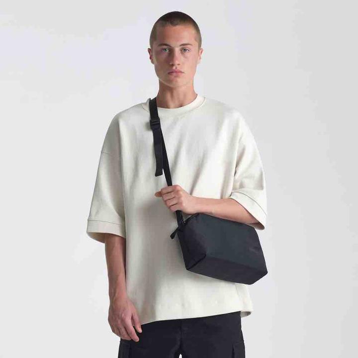 Produktbild Urth Dolomite Camera Sling (Kamera Schultertasche, 7 l)