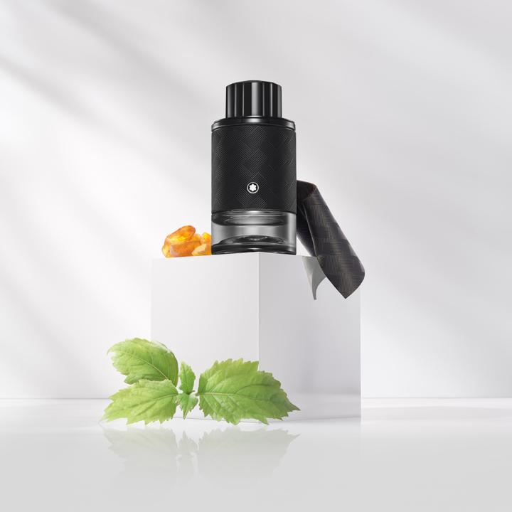 Actual product image Montblanc Explorer Extreme Parfum 60ml (Eau de parfum, 60 ml)
