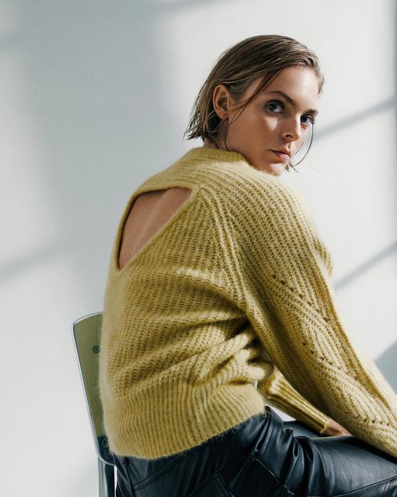 Actual product image Vila Backless knitted jumper (L)
