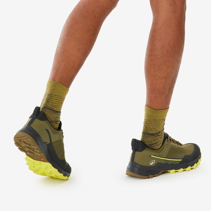 Actual product image Quechua Wandersocken hoch 2 Paar - Hike 500 Trendy khaki/grau (39 - 42)
