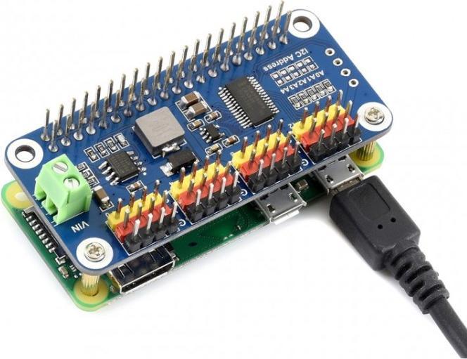 Produktbild WaveShare Servo Treiber HAT für Raspberry Pi 16-Kanal mit I2C