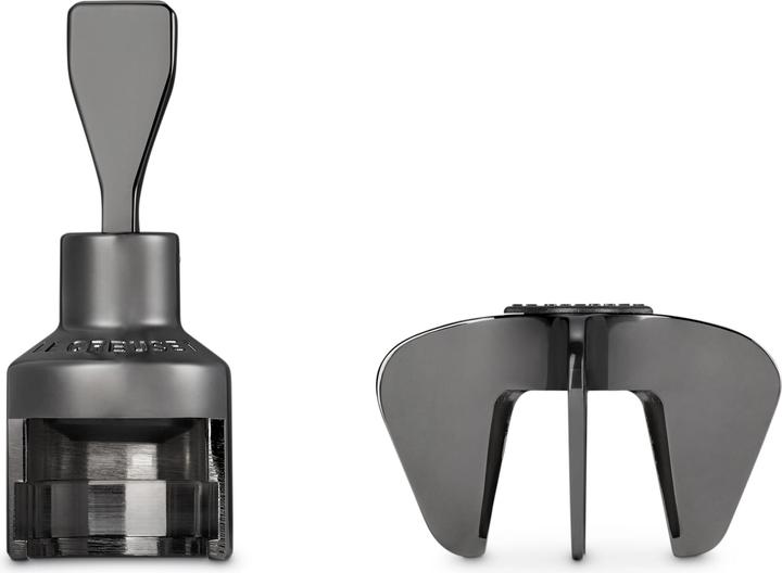 Actual product image Le Creuset Gs 102 champagne opener and champagne stopper