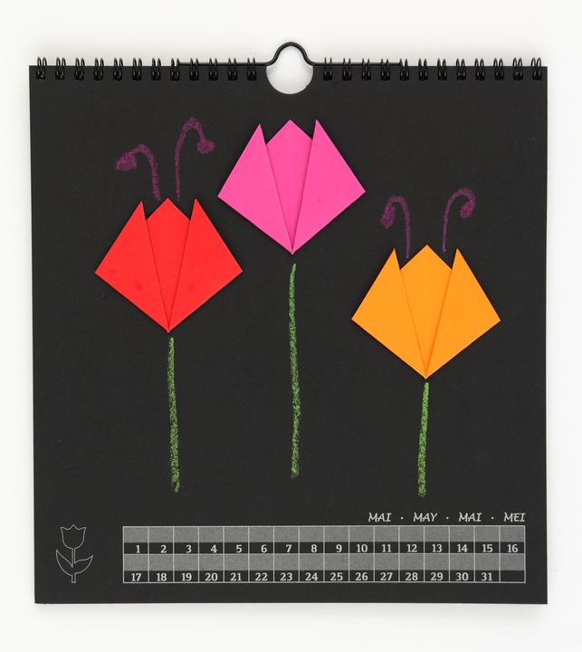 Actual product image Betzold Blanko Kalender mit Spiralbindung (23 x 24 cm)