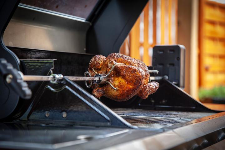 Produktbild Grillfürst Universal Drehspiess / Rotisserie Set aus Edelstahl mit Motor