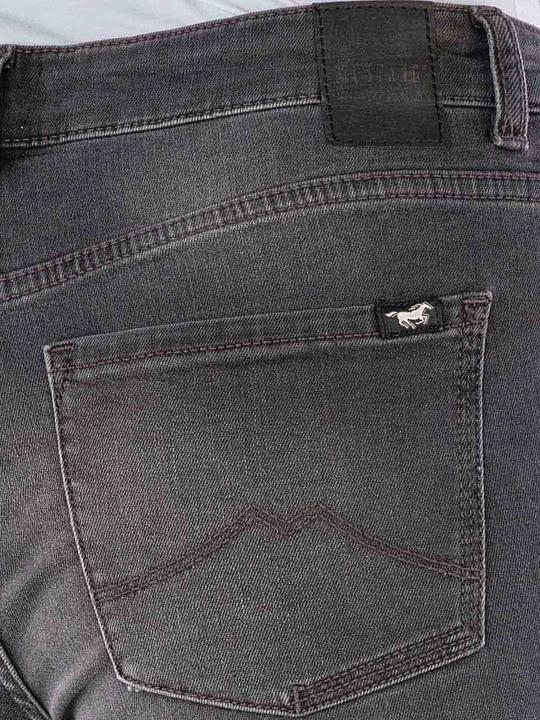 Actual product image Mustang 10020265 (W32/L30)