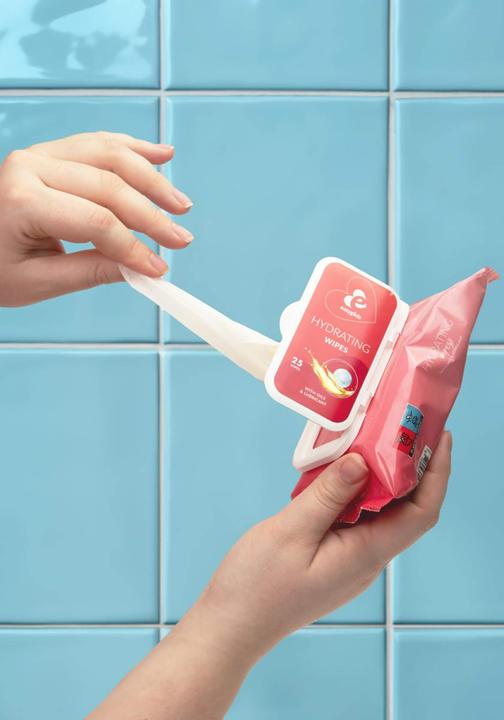 Actual product image EasyGlide Hydrating Wipes with Lubricant and Oils (Intimate wipes)