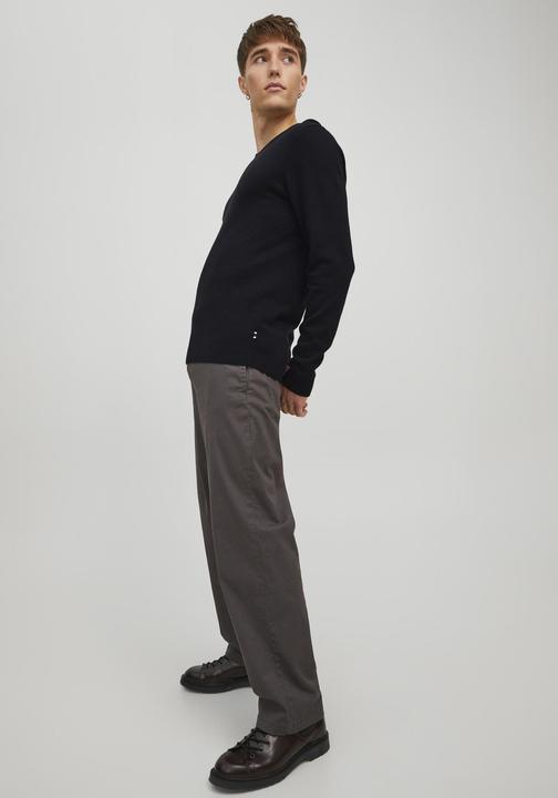 Immagine prodotto Jack & Jones Maglia a maglia con scollo a V (XS)