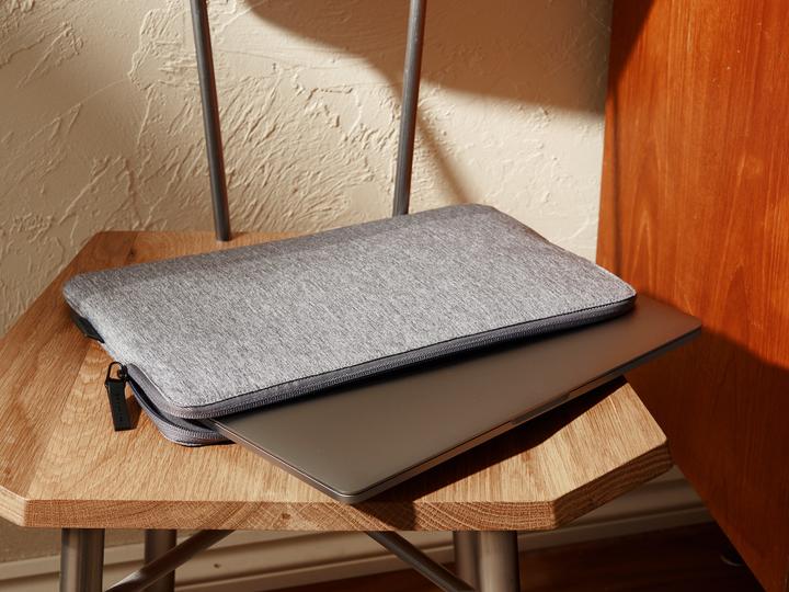 Actual product image Targus Citylite Pro MacBookSleeve (13.30", Apple)