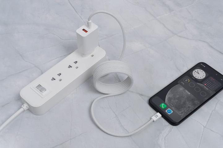 Immagine prodotto XtremeMac Cavo magnetico USB-C 60W (2 m, USB 2.0, 60 W)
