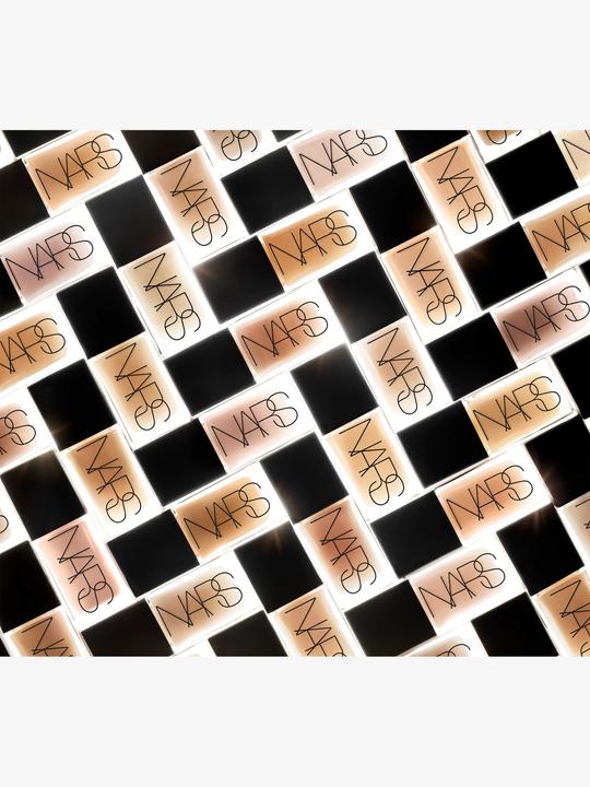 Actual product image NARS Cosmetics Light Reflecting Foundation (Stromboli)