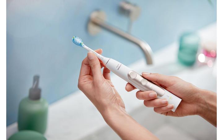Produktbild Philips Sonicare ExpertClean 7300 (Schallzahnbürste)