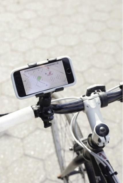 Actual product image Kikkerland Mobile phone cradle