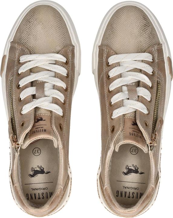 Actual product image Mustang Sneaker (36)