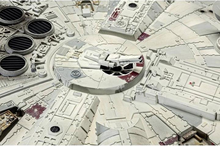 Produktbild Revell Millenium Falcon