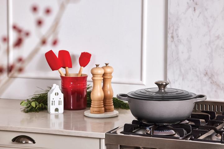 Image du produit Le Creuset Cocotte LA MARMITE SIGNATURE gris foncé (Cocotte + faitout, Fonte, Émail)