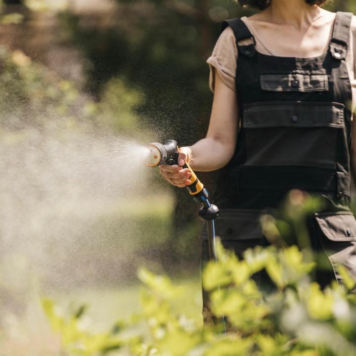 Actual product image Fiskars Spray gun, 3 functions, Infinitely variable flow rate, With front control and on/off switch, With
