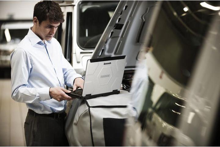 Produktbild Panasonic Toughbook CF-54 (14", Intel Core i5-7300U, 8 GB, 256 GB, CH)