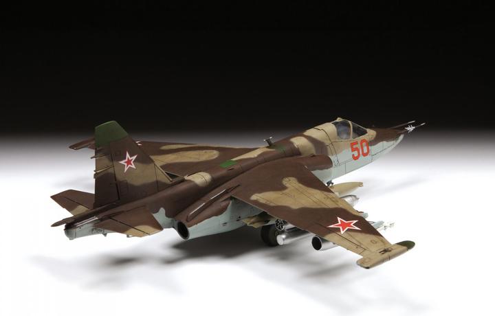 Actual product image 1:48 Sukhoi SU-25 Frogfoot Sov.att.airc.