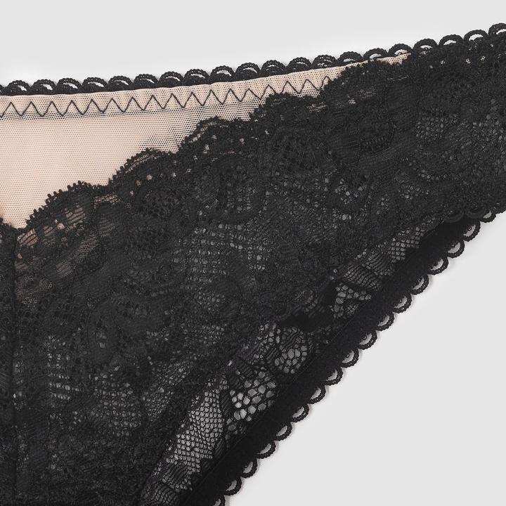 Image du produit Suite Privee Tanga fendu (50, Une unité par pack)