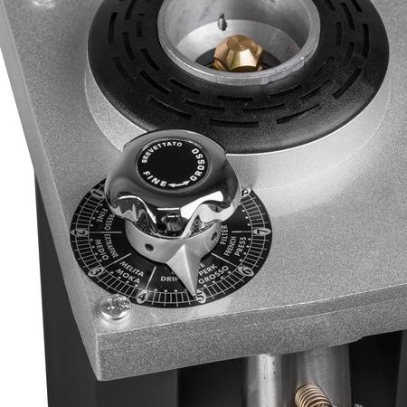 Actual product image Eureka Drogheria 85 - Matte Black