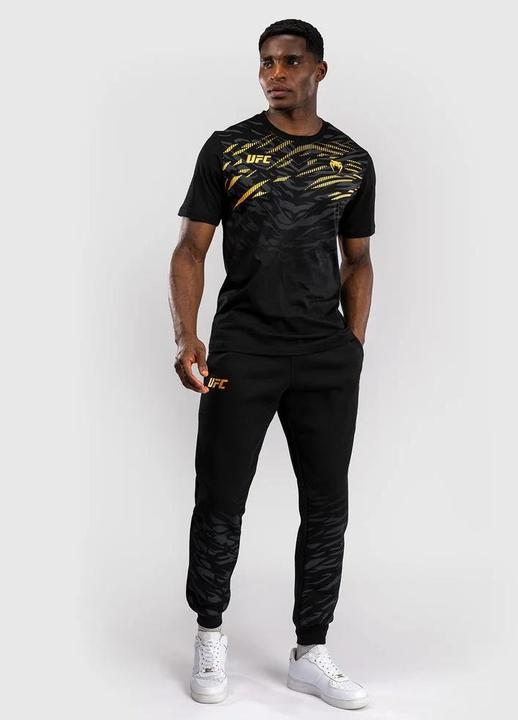 Produktbild Venum UFC Fusion Replica Champion T-Shirt Black/Gold (XL)