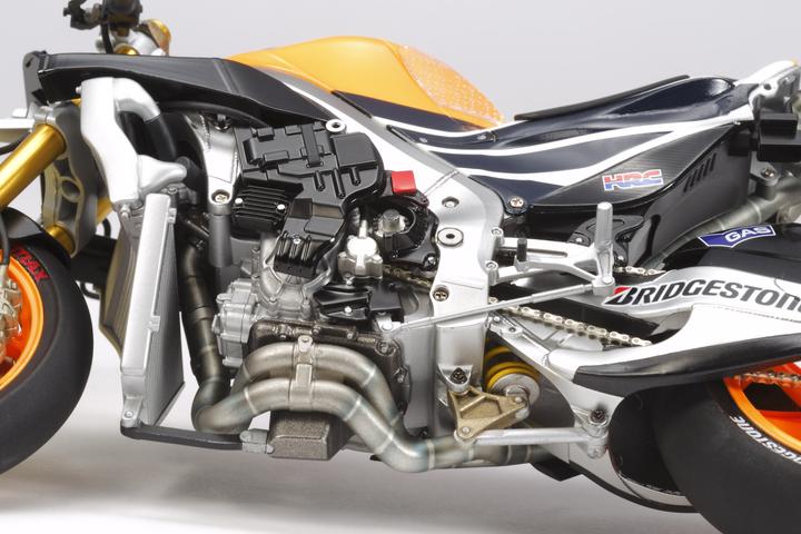 Produktbild Tamiya Repsol Honda RC213V 2014