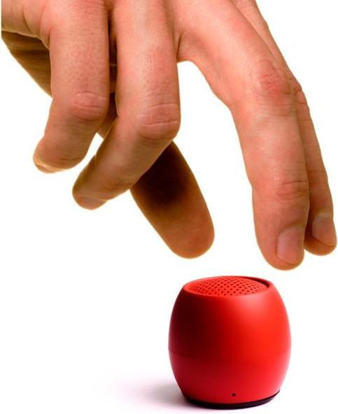 Actual product image Boompods Zero Bluetooth® Speaker Handsfree, Shockproof, Waterproof Red (5 h, Rechargeable battery operated)