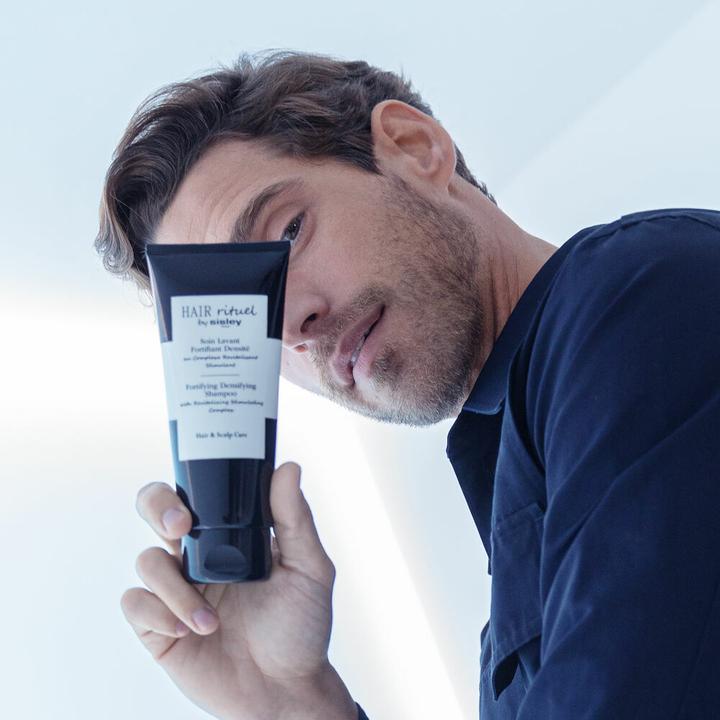 Actual product image Sisley Soin Lavant Fortif Dens (200 ml, Liquid shampoo)
