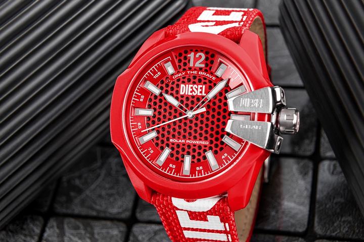 Image du produit Diesel Bébé chef solaire (Montre analogique, 43 mm)