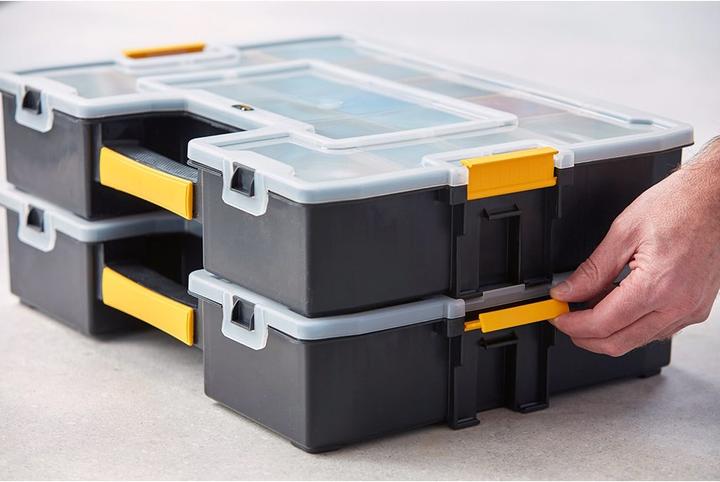 Actual product image Stanley Toolbox L with removable dividers