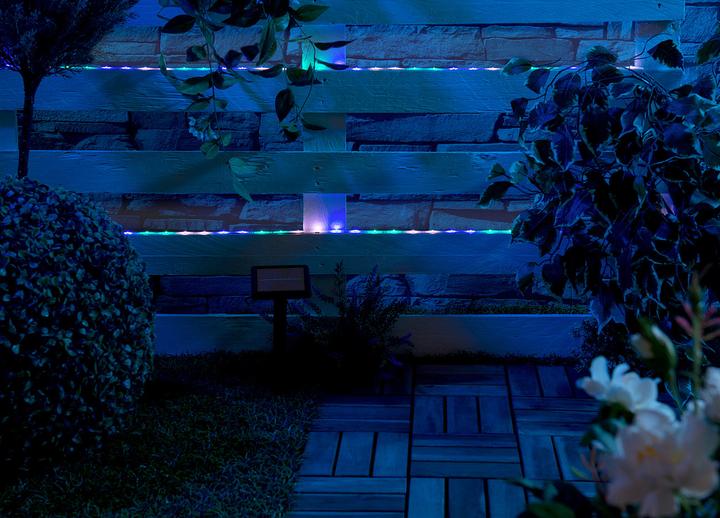 Produktbild Lunartec Solar (Pink, Grün, Blau, 300 cm, Outdoor)