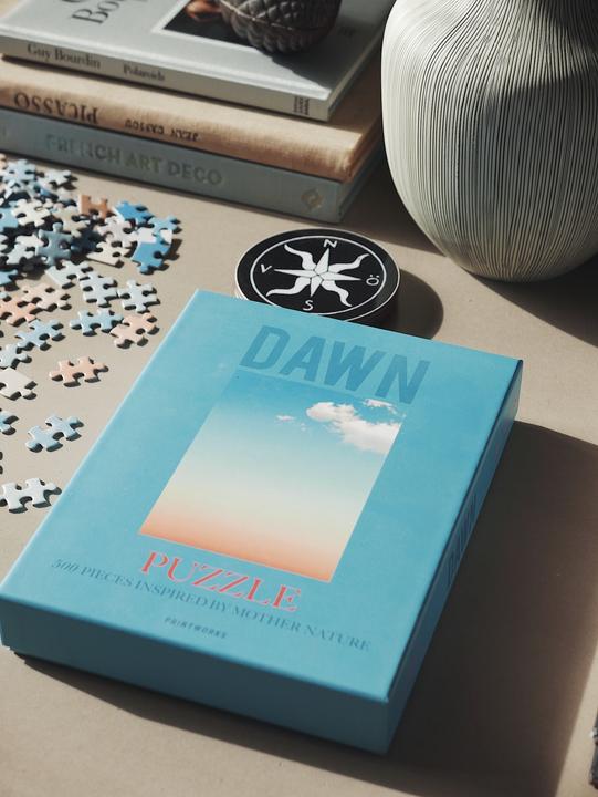 Actual product image Helvetiq Dusk (500 pieces)